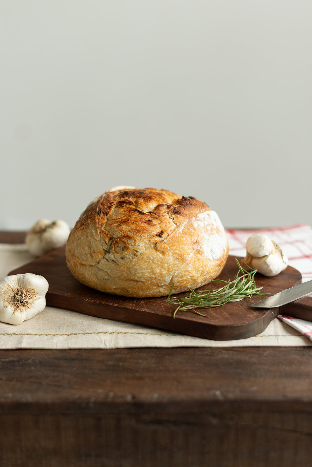 Roasted Garlic and Rosemary Loaf